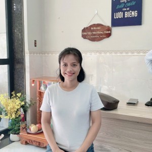 Chị Hà đang tìm việc chuyên giúp việc nhà - phụ chăm bé đi làm bao ăn ở lại ạ