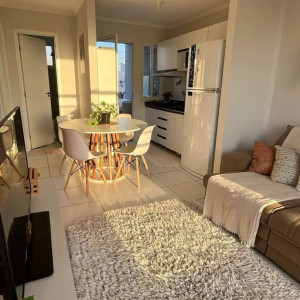 tha thiết tìm cô làm nội trợ chủ yếu trông coi nhà cửa cho gia đình em có 3 người lớn đều bận đi làm cả ngày,