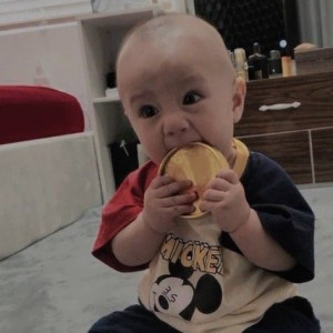 Tha Thiết Tìm Gấp Cô Chăm Em Bé 4 Tháng Tuổi Cùng Vợ Chồng Em !!! 