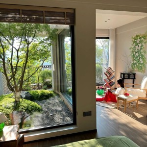 Nhà em mặt phố có 2 lầu ở gần ngay chợ Bàn Cờ Quận 3, em tìm chị đến giúp việc nhà dưới 60 tuổi nhé