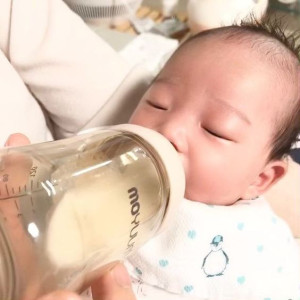 Ở Đây Em Tìm 1 Chị Chuyên Chăm Bé Sơ Sinh ( Bé Đã Được 1 Tháng Tuổi ) Làm Ở Lại Được Lương 11 Triêu !!